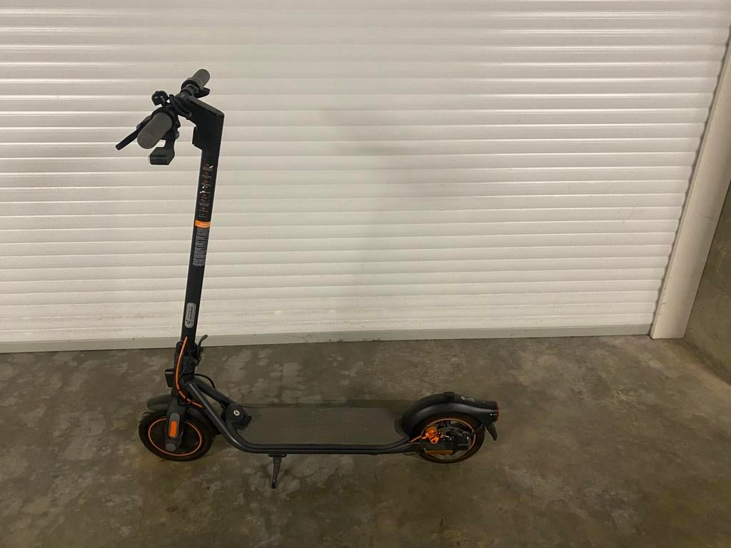 Ninebot segway elektrische step, Ophalen, Zo goed als nieuw