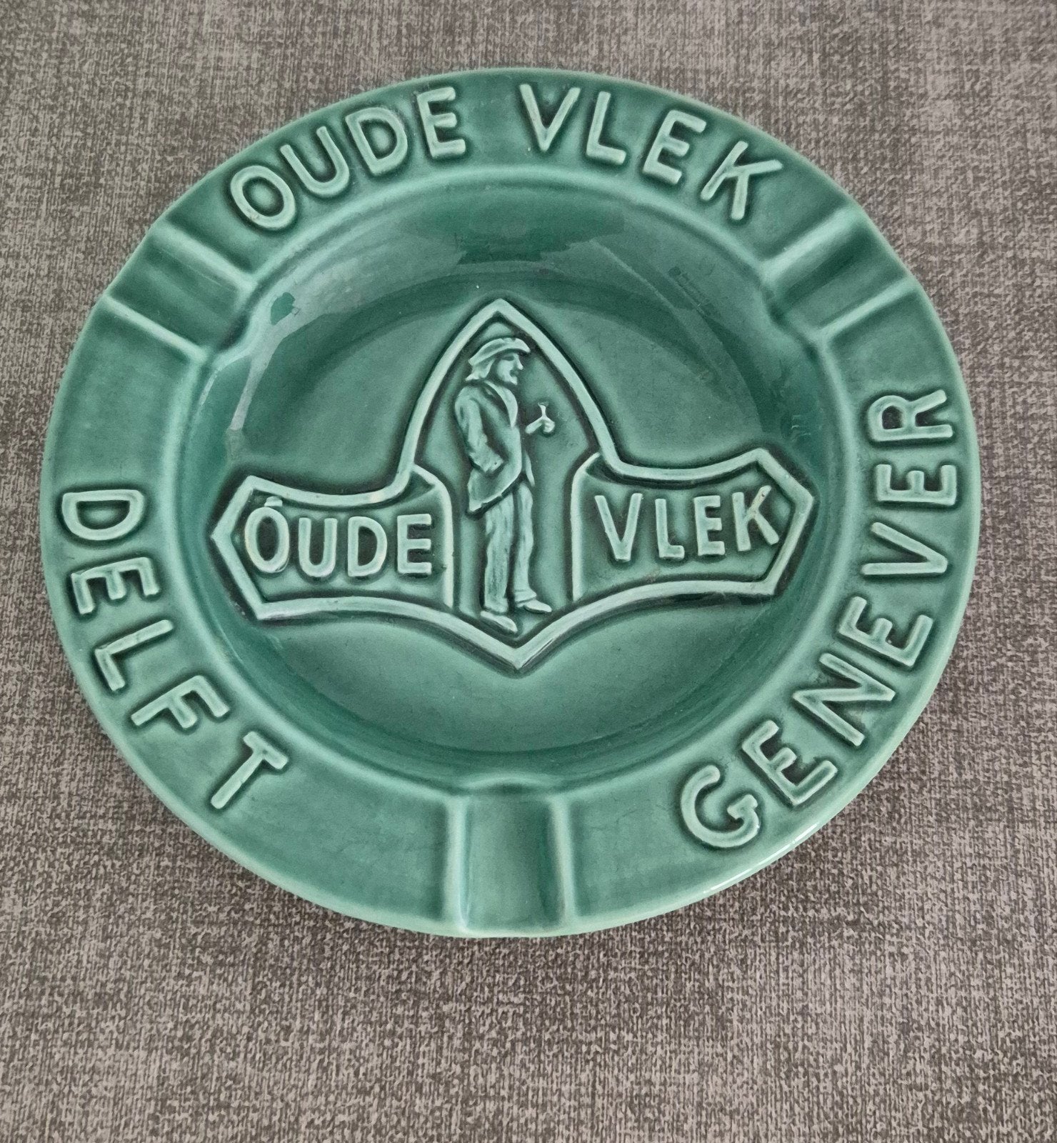 Keramische asbak Oude Vlek Delft Genever jaren 50/60, Verzamelen, Biermerken, Ophalen