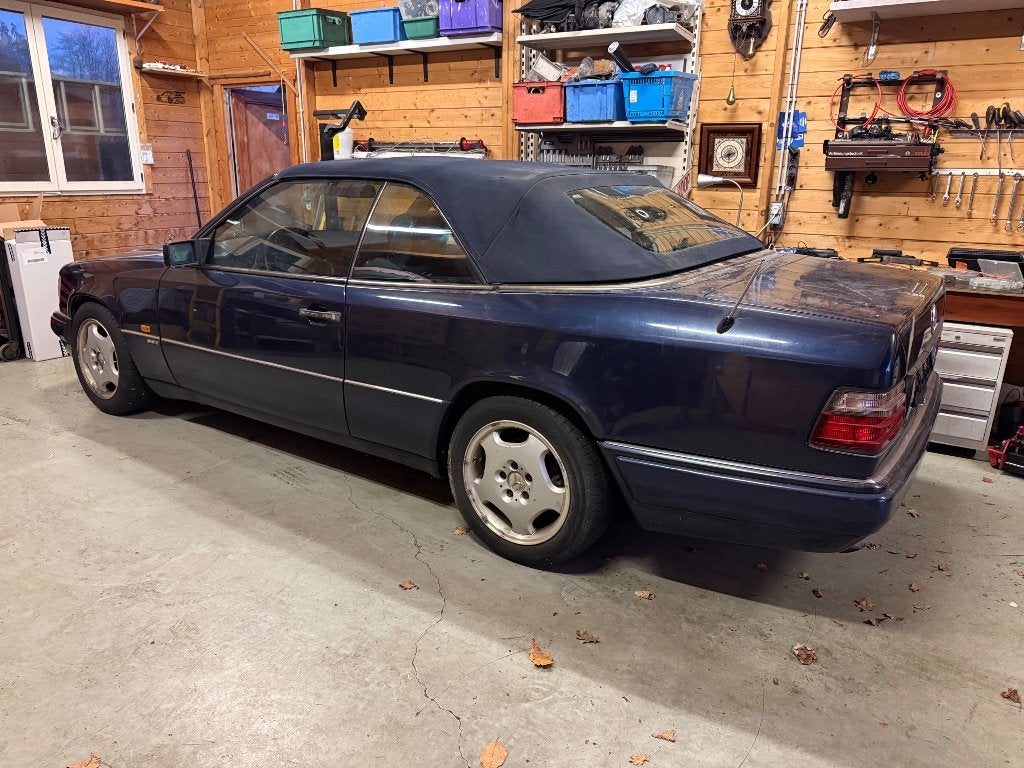 Mercedes cabriolet project, Auto's, 100 kW, 1998 cc, Achterwielaandrijving, 4 cilinders