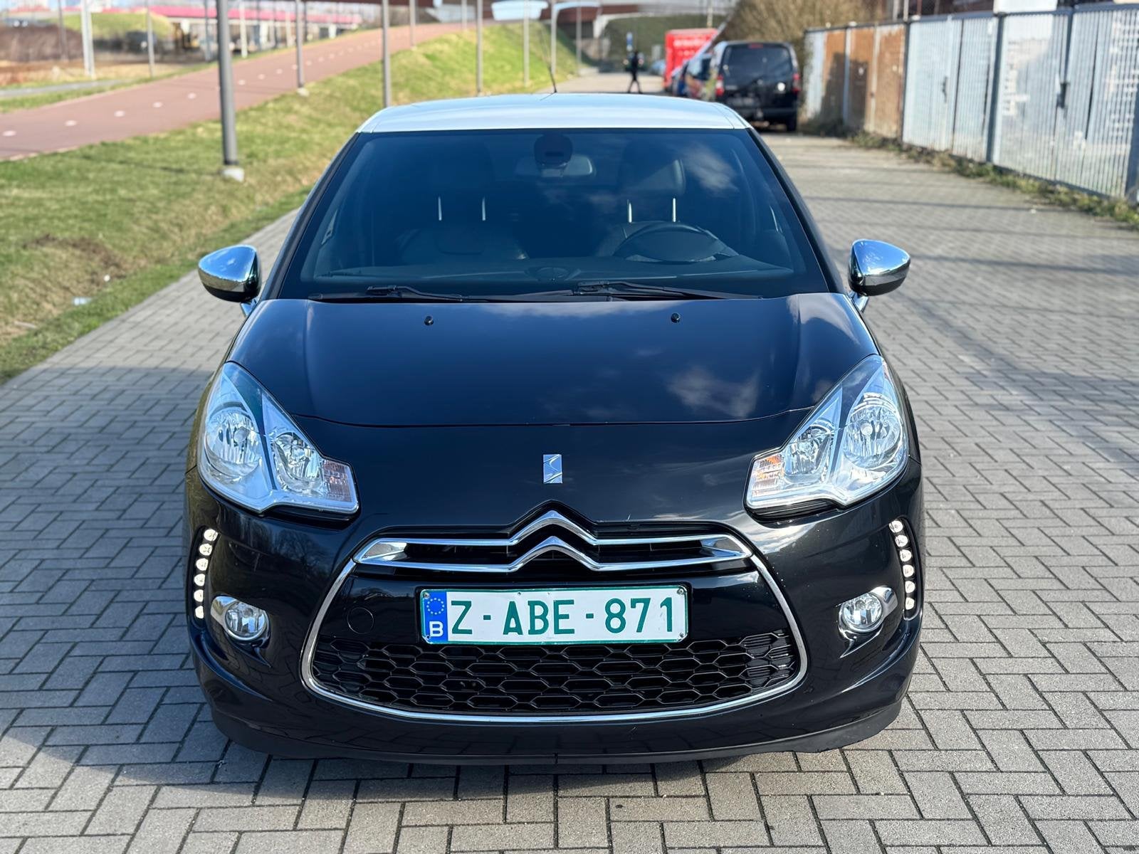 Citroën DS3 | Benzine | Euro 5, Auto's, Gebruikt, 4 cilinders, Zwart, Leder