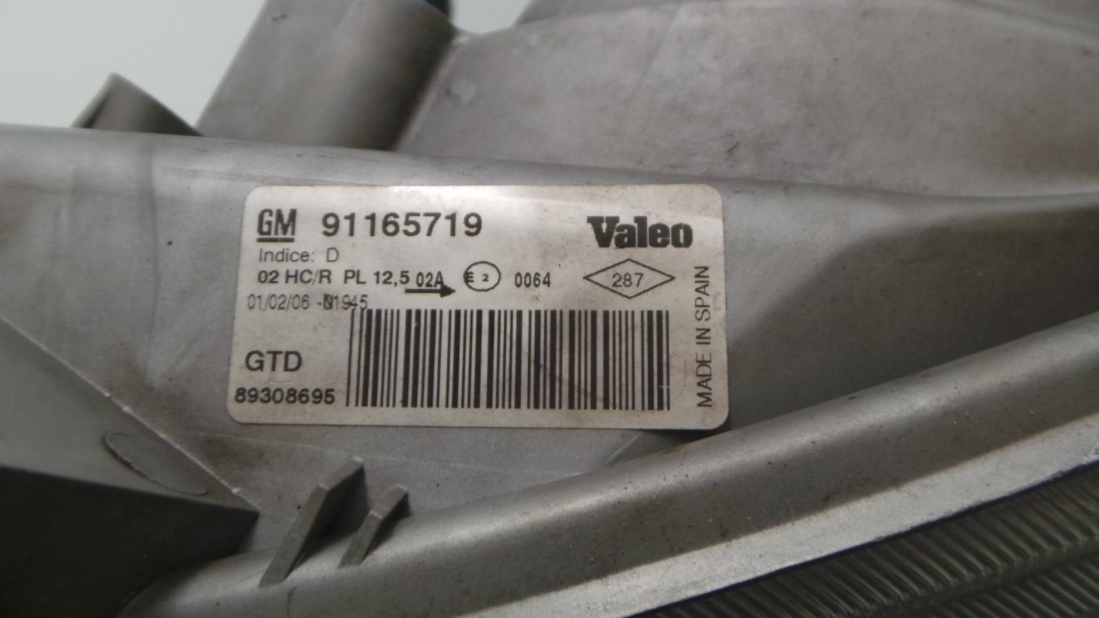 OPEL VIVARO 1.9dti 2.9t L2h1 Cre KOPLAMP L 2003, Auto-onderdelen, Verlichting, Gebruikt, ARN erkend, Stiba lid, Erkend duurzaam