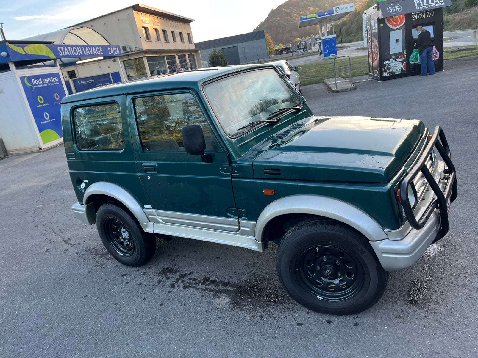 Suzuki samurai 12600 km reelle, Argent ou Gris, Achat, Boîte manuelle, 1300 cm³