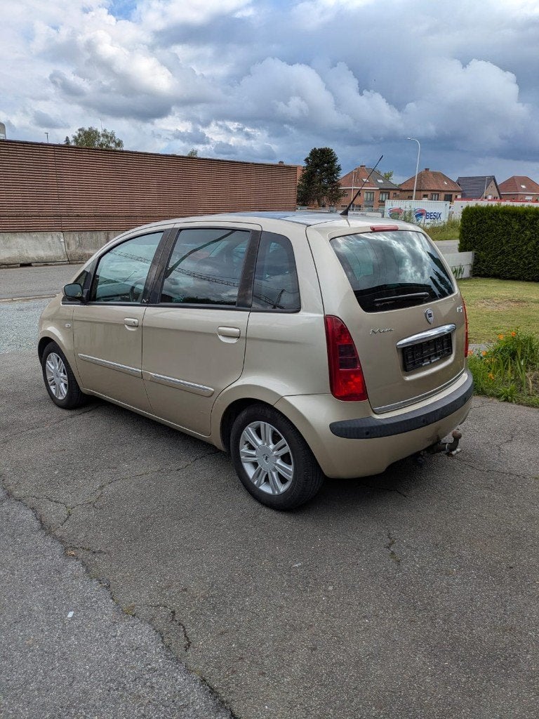 Lancia Musa 1.9Jtd Suv Amper 45.000km Topstaat, Auto's, Lancia, Voorwielaandrijving, Lichtsensor, 4 cilinders, Leder en Stof