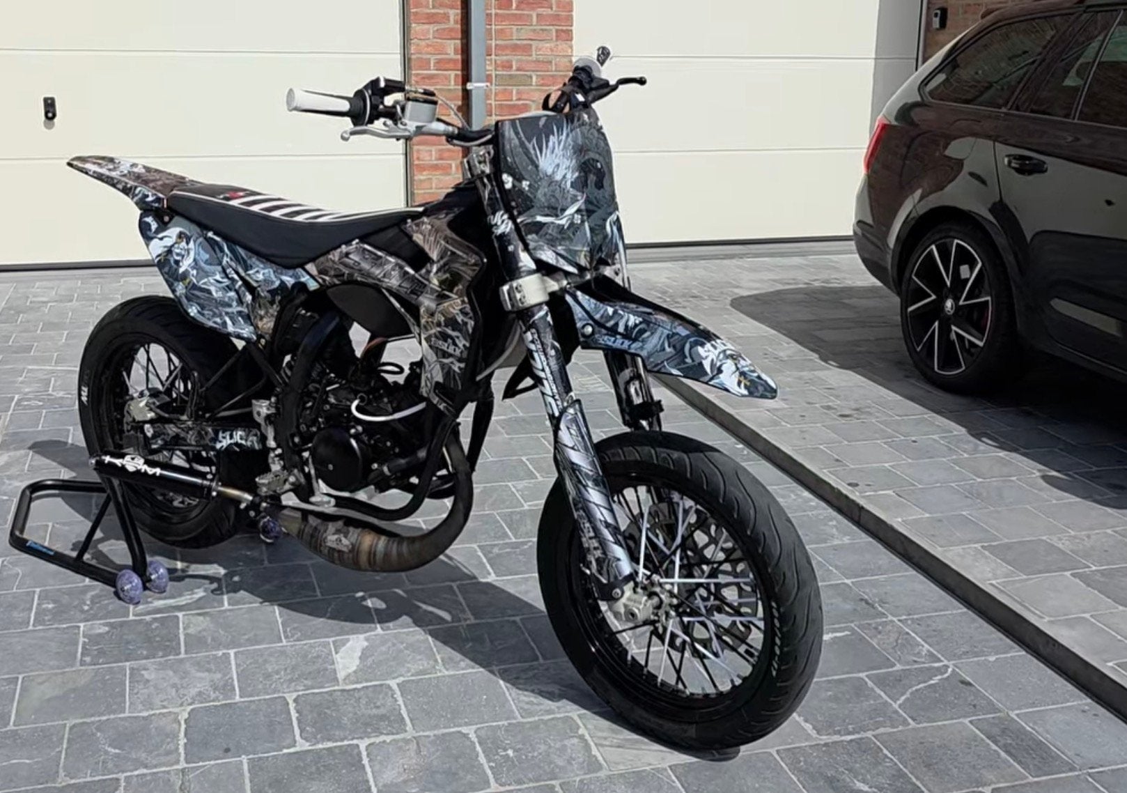 Sherco SM-RS 2023, Enlèvement