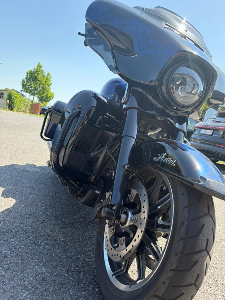 Harley davidson FLHTK, Ophalen