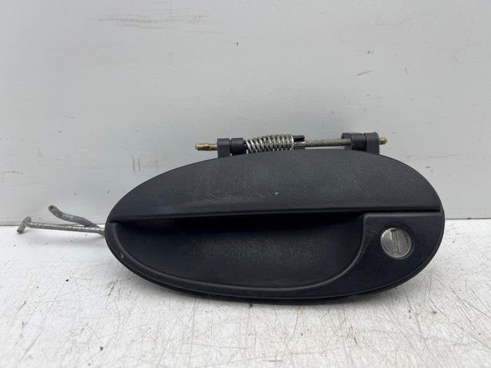 Portiergreep 4Deurs links-voor van een Chevrolet Matiz, Gebruikt, -, Ophalen of Verzenden, -
