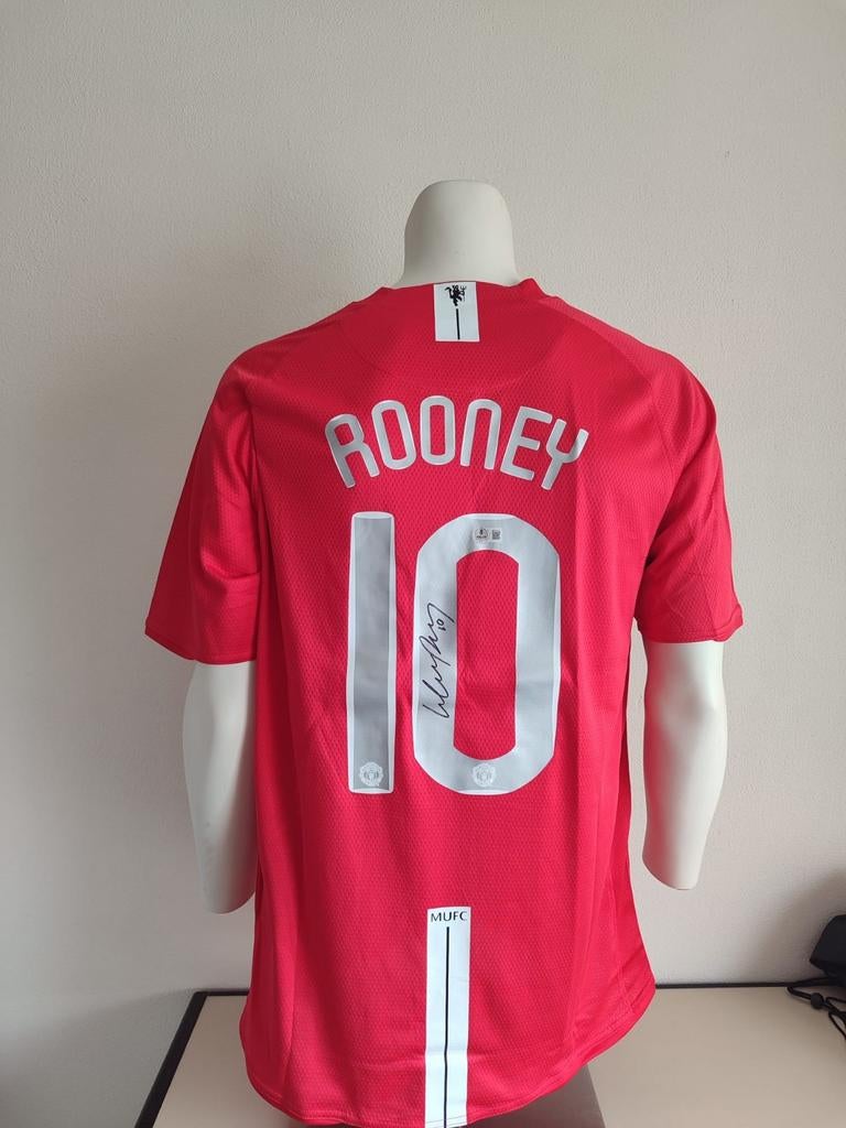 Wayne Rooney a signé le maillot de Manchester United avec Be, Collections, Articles de Sport & Football, Neuf, Maillot, Enlèvement ou Envoi