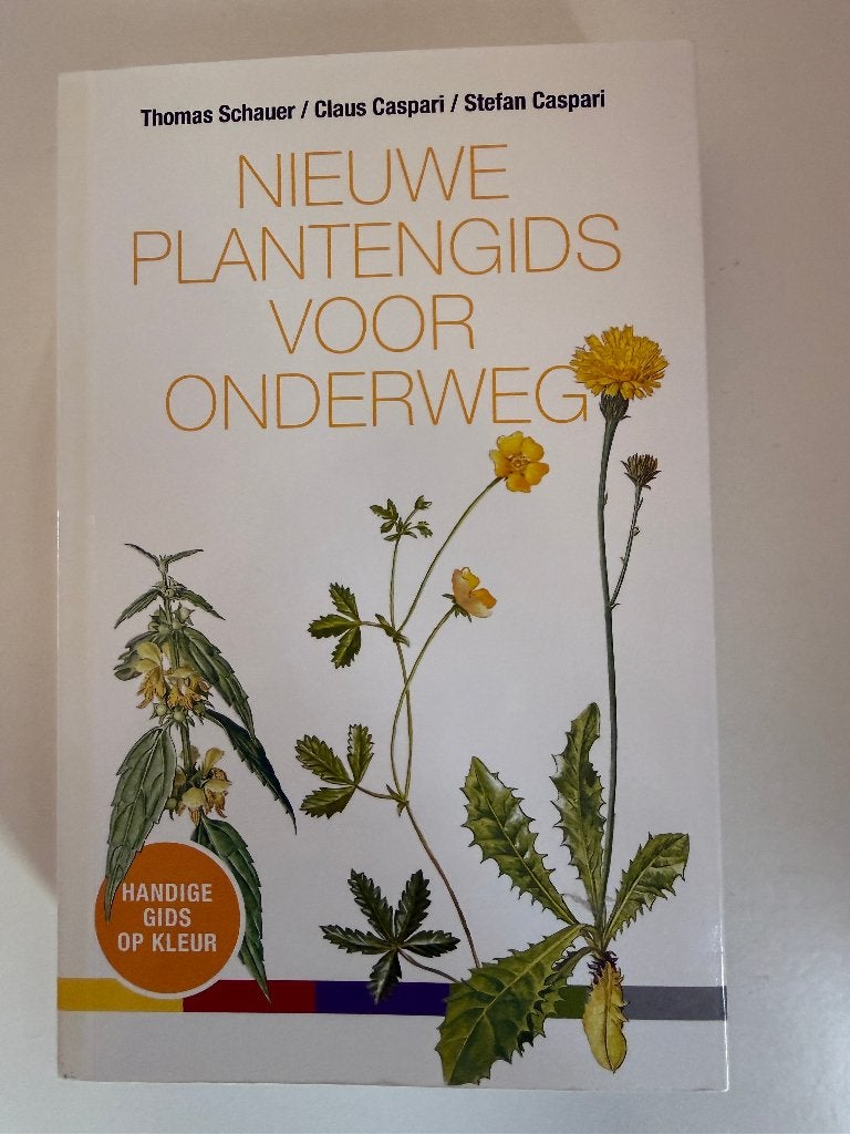 Nieuwe plantengids voor onderweg – Schauer & Caspari, Livres, Thomas Schauer, Enlèvement ou Envoi, Comme neuf, Fleurs, Plantes et Arbres
