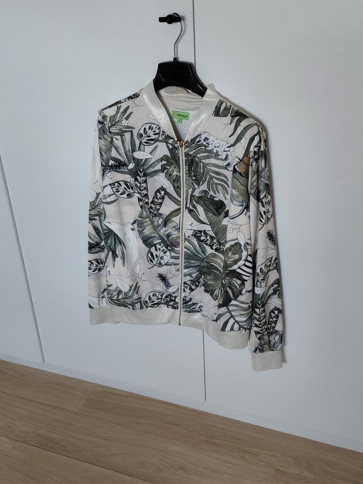 K design gilet medium, Kleding | Dames, Truien en Vesten, Ophalen
