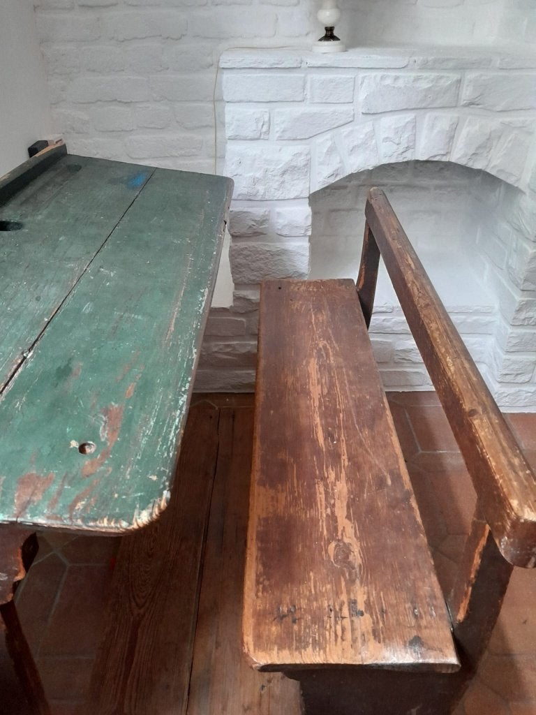 Bureau d'écolier, Enlèvement, Utilisé