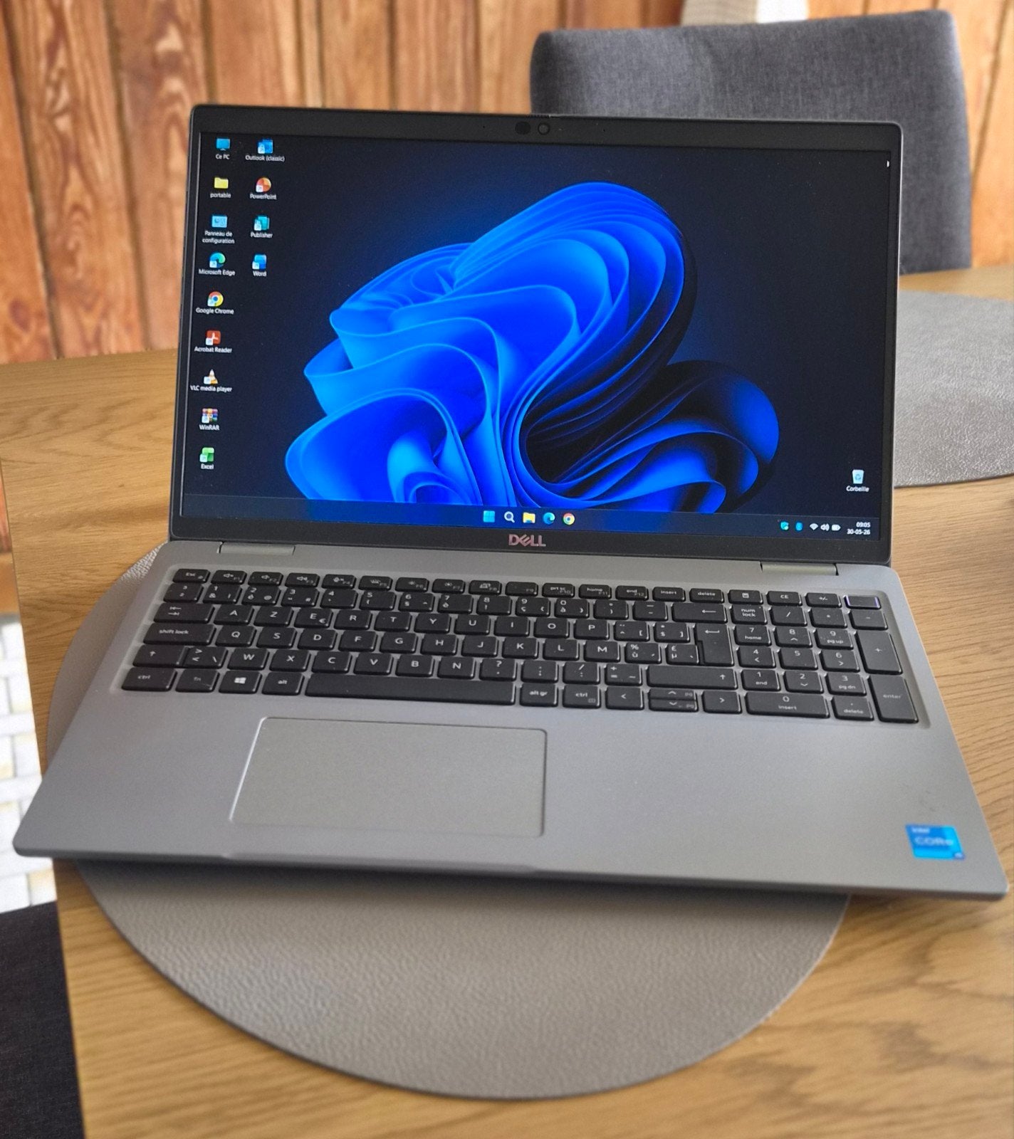 PC Dell 15.6 LED I5 

16gbddr Windows 11, Enlèvement, SSD