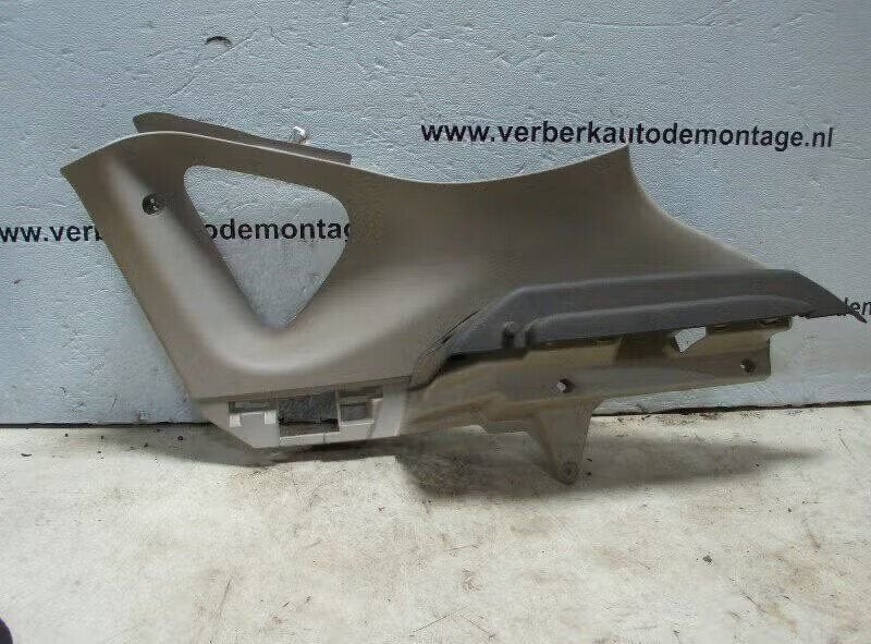 HOEDENPLANK Astra J (PC6 / PD6 / PE6 / PF6) (13v 356 689), Bahnhofsplatz 65423 Rüsselsheim am Main, DE, Gebruikt, Opel, Opel Automobile GmbH