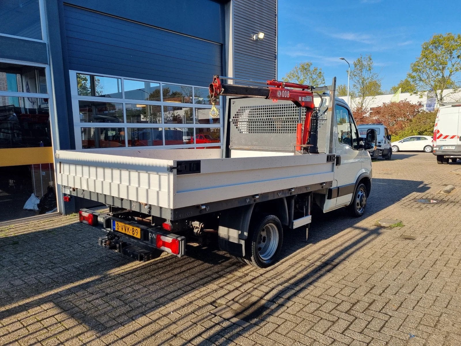 Iveco Daily 35C13 Open laadbak Kraan 850kg Maxilift Euro 5, Autos, Euro 5, Achat, 93 kW, Entreprise