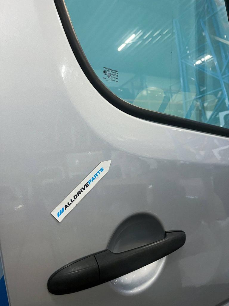Voorportier rechts Mercedes Sprinter W906 grijs A9067200105, Auto-onderdelen, Gebruikt, -, Deur, -