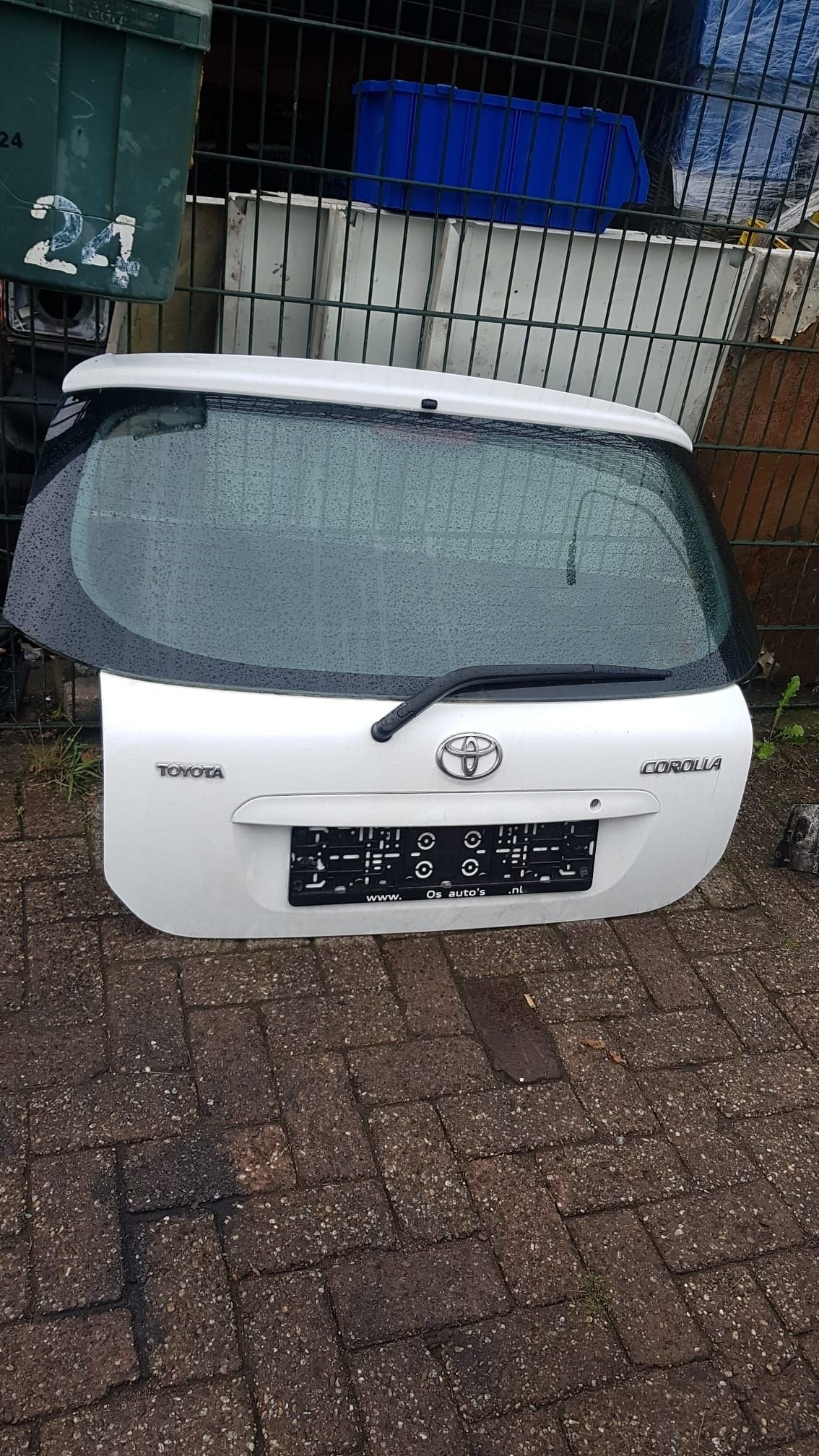 TOYOTA COROLLA ACHTERKLEP BJ 2005, Arrière, -, Haillon arrière, Utilisé