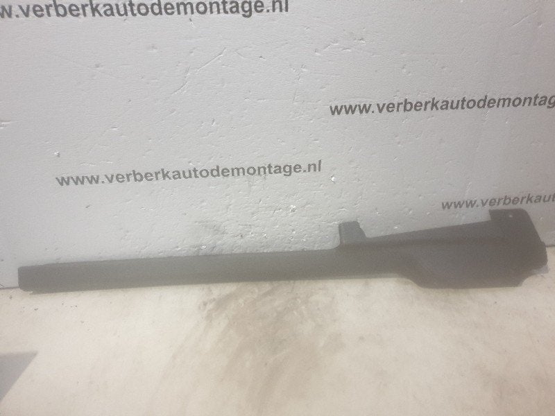BEKLEDING instaplijst links voor 80 (B4) (893-853-905-d), Info@audi.de, Audi, Audi AG, Gebruikt