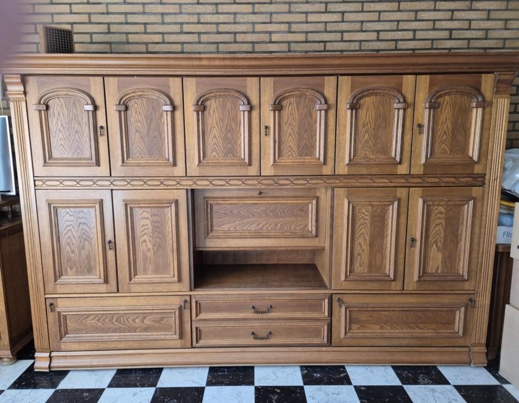 Groot massief eiken wandmeubel met veel opbergruimte, Ophalen, Eikenhout, 300 cm of meer, Met deur(en)