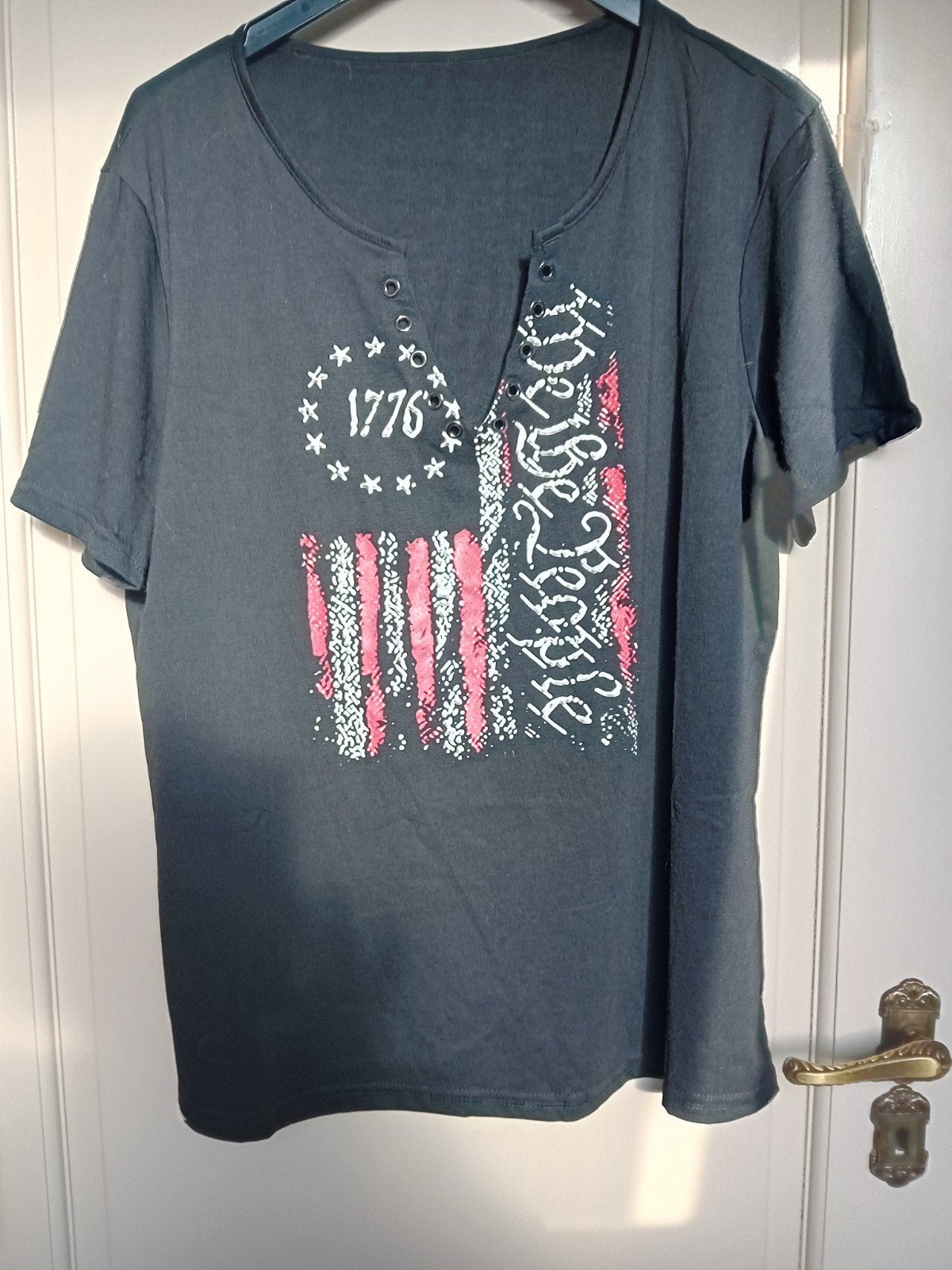 Leuke tshirt maat XL kleur zwart, Kleding | Dames, T-shirts, Ophalen of Verzenden, Maat 46/48 (XL) of groter, Zwart