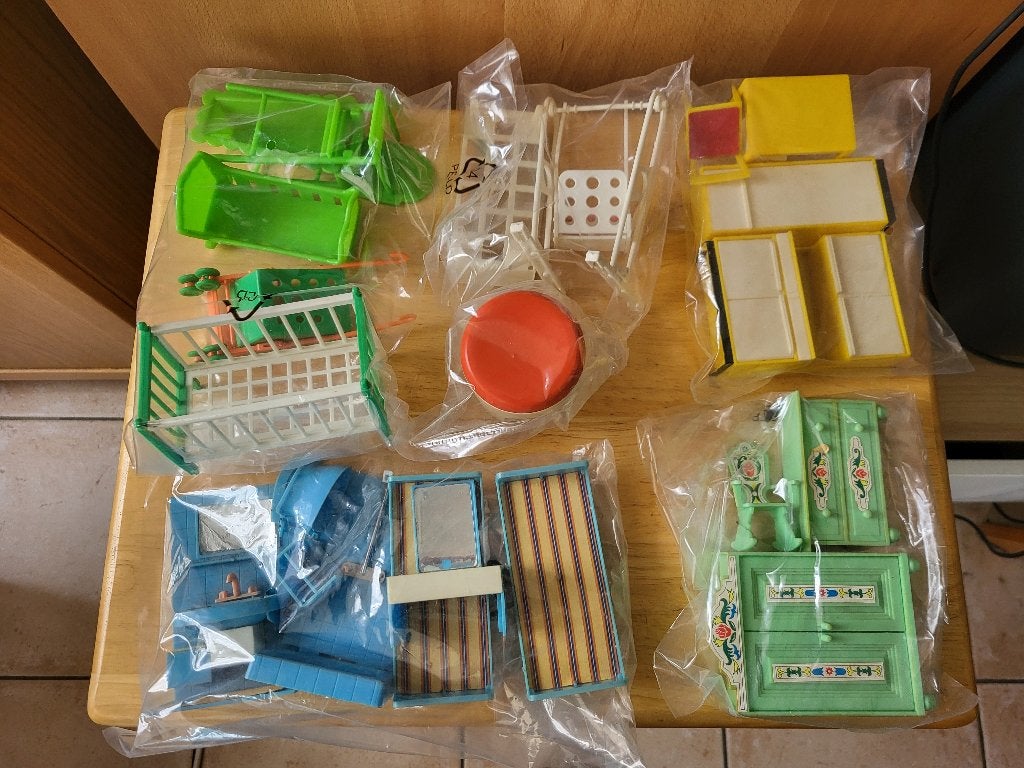 Lot de meubles minatures maison de poupées vintage, Enlèvement, Accessoires