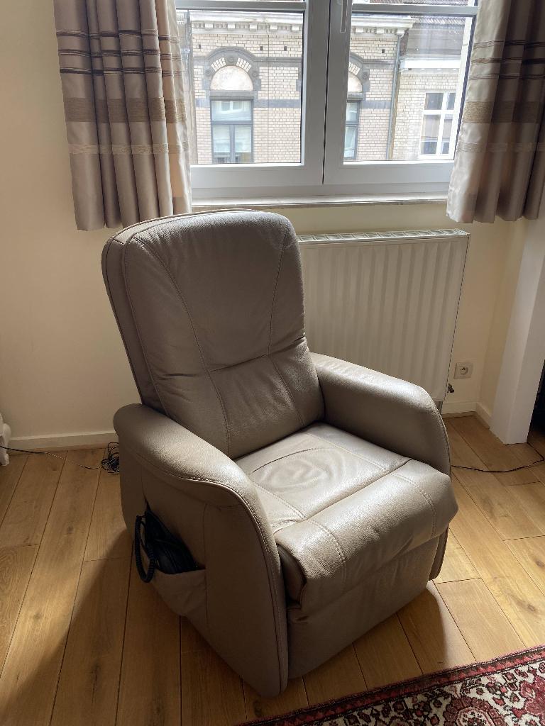fauteuil électrique inclinable, 75 à 100 cm, Comme neuf, Enlèvement, Cuir
