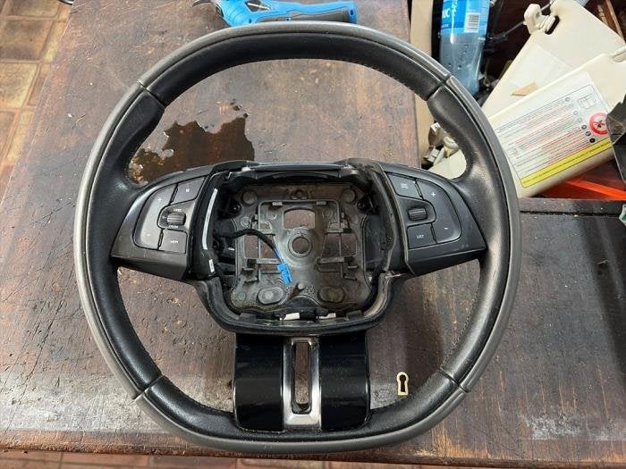 Stuurwiel van een Citroen C4 Cactus, Gebruikt, -, Ophalen of Verzenden, -
