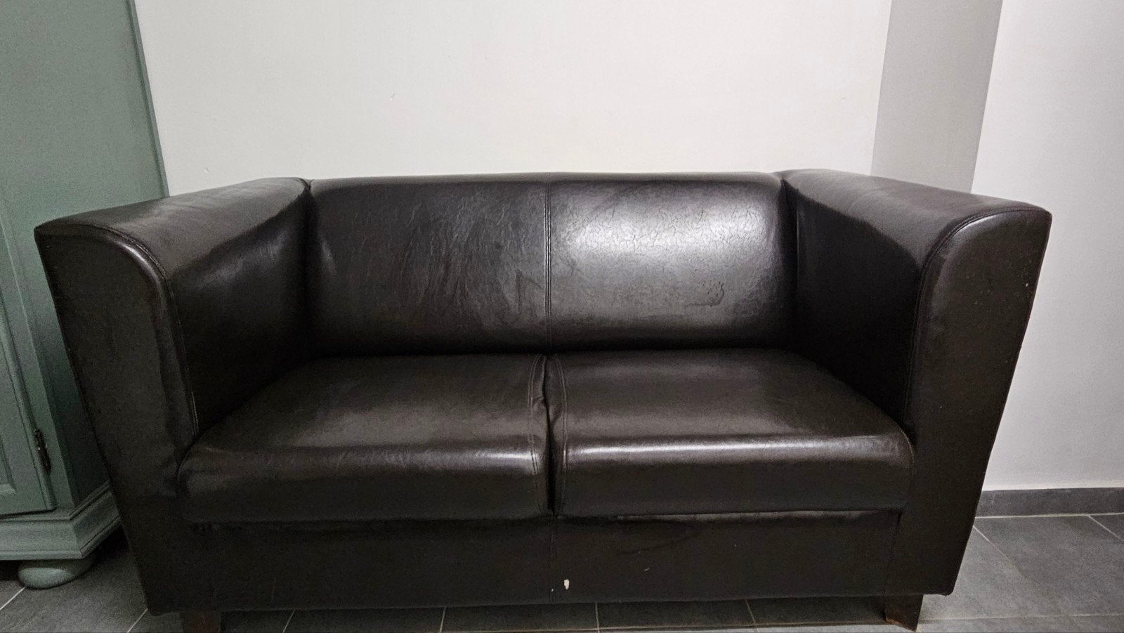 fauteuil deux place 200€, Leer