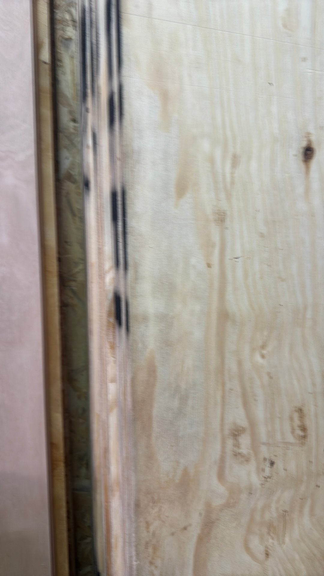 Resten 18mm plywood ongeveer 28 cm breed op 244 cm 30 stuks, Doe-het-zelf en Bouw, Ophalen, Zo goed als nieuw