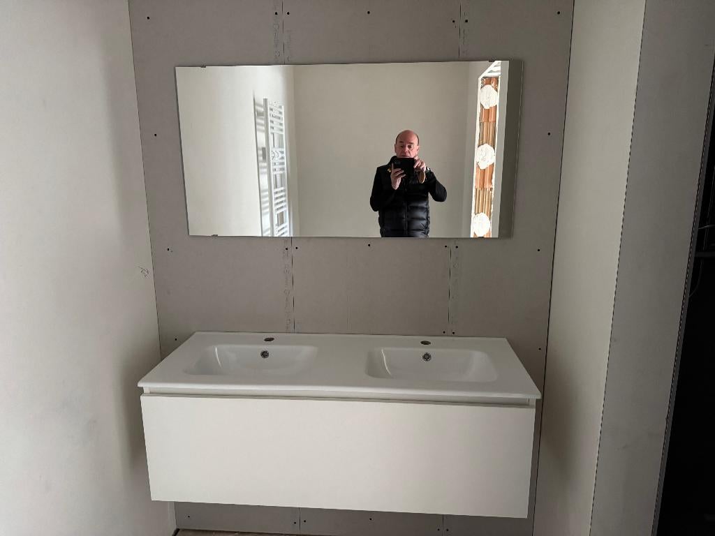 Nieuw badkamermeubel incl. spiegel en  kranen (120cm), Huis en Inrichting, Ophalen, 100 tot 150 cm, Nieuw, Wastafelkast