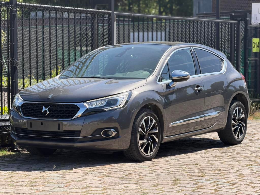 ds automobiles ds4 93232 km 1.6 diesel, Autos, Citroën, Achat, Euro 6, Entreprise, Phares entièrement LED