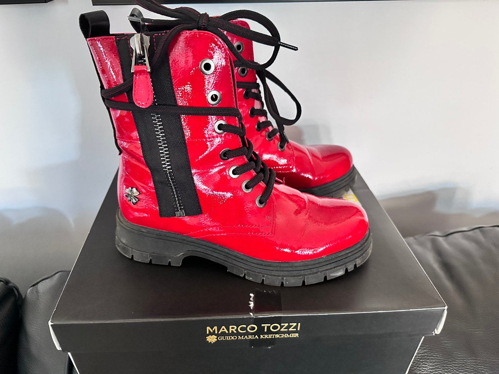Rode bottines van Marco Tozzi, Ophalen, Gebruikt