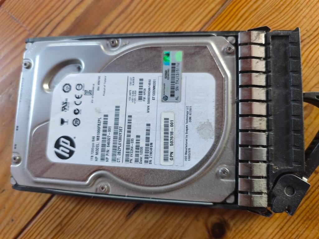 disque dur hp 1tb 7200rpm sas avec caddy (serveur)., SAS, Enlèvement ou Envoi, Interne, Serveur