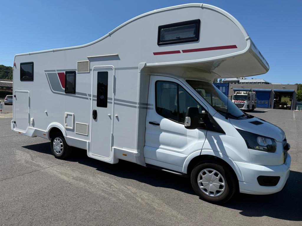 Roller team kronos 284M près à l immatriculation, Caravans en Kamperen, Mobilhomes, Overige merken, Alkoof, Ringverwarming, Buitenlamp
