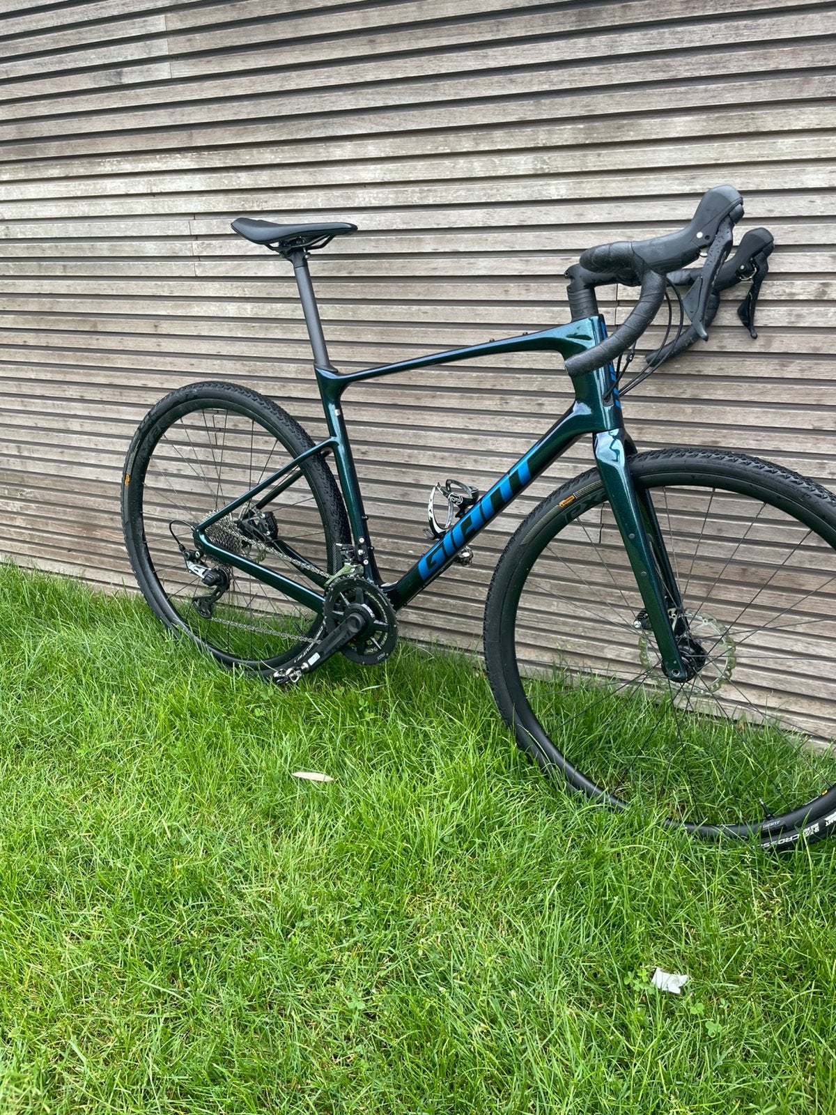 Vélo Gravel Giant Revolt Advanced 2 Starry Night, Enlèvement, Comme neuf, Carbone, Giant