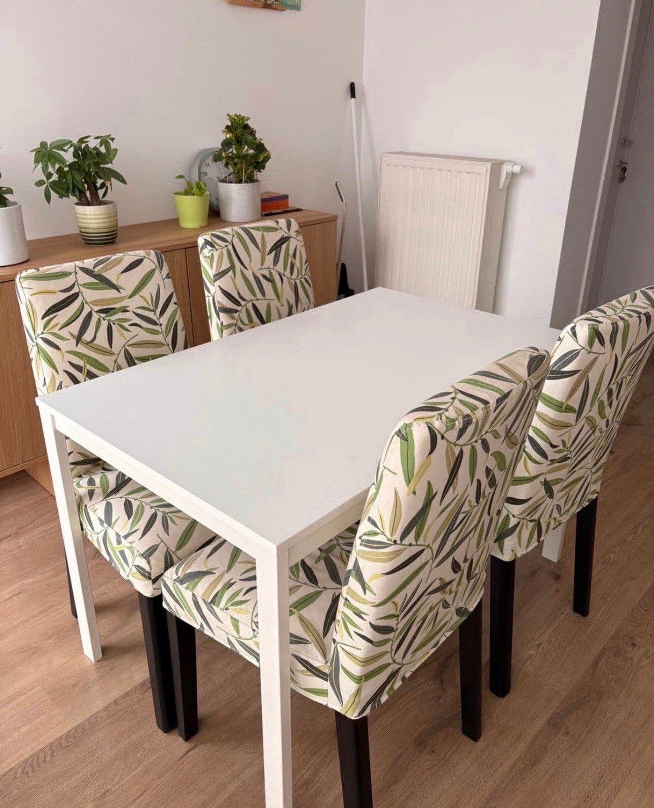 IKEA BERGMUND – 4 stoelen – €50 voor de set, Ophalen, Zo goed als nieuw