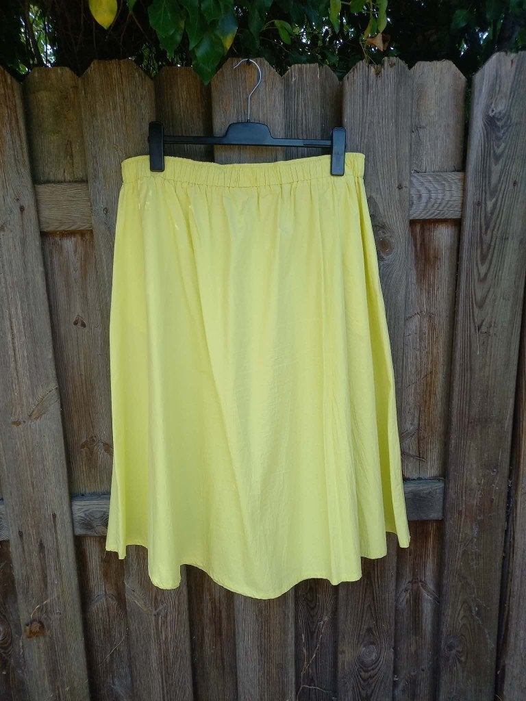 Rok geel & rok roze, maat 48, elastische taille, 88 cm lang, Vêtements | Femmes, Jupes, Enlèvement, Taille 46/48 (XL) ou plus grande