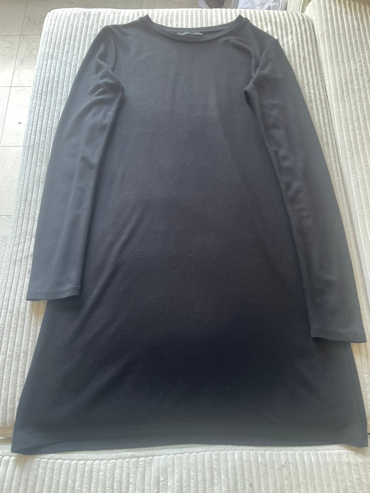 Robe noire Pull&Bear à manches longues, Vêtements | Femmes, Enlèvement ou Envoi, Comme neuf, Noir, Au-dessus du genou