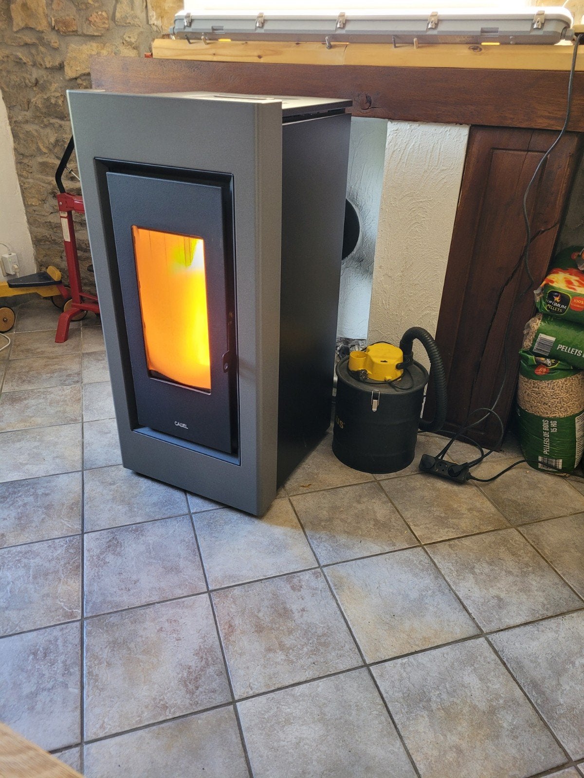 Pellet kachel 11kw absolut nieuw!, Ophalen