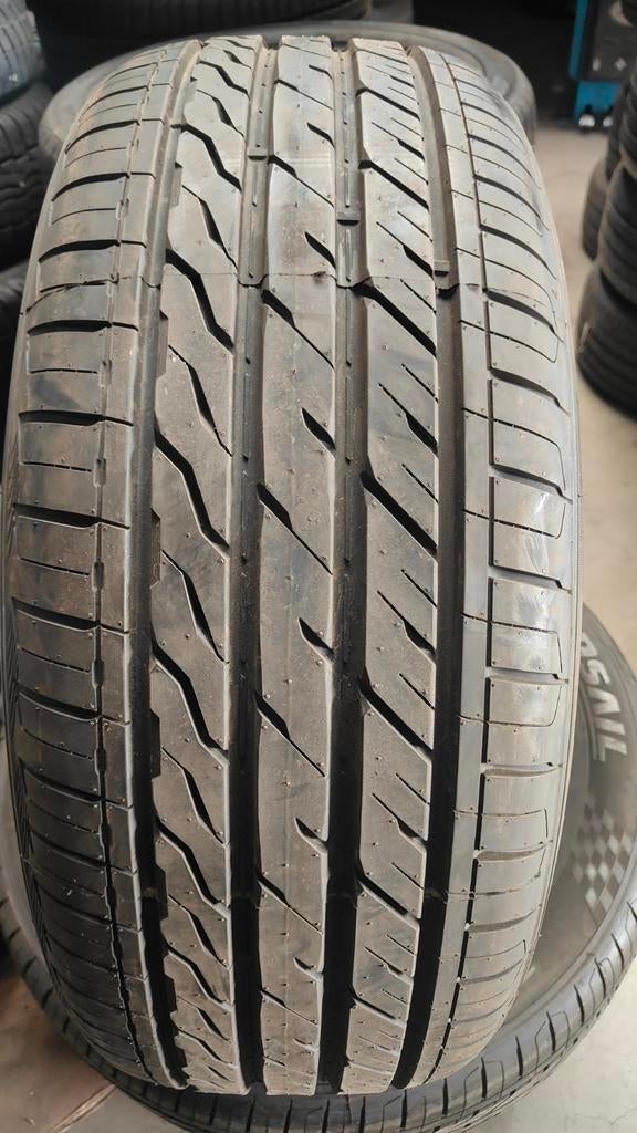 255/60r18 Landsail 70€ chacun avec montage et équilibrage, Enlèvement