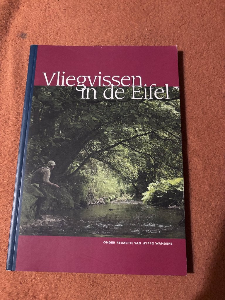 Boek "Vliegvissen in de Eifel", Ophalen of Verzenden, Zo goed als nieuw