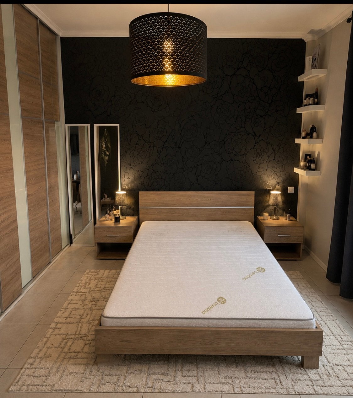 Lit 2 personne , tables de nuit , matelas ,sommier, Ophalen, Gebruikt, Tweepersoons, Moderne