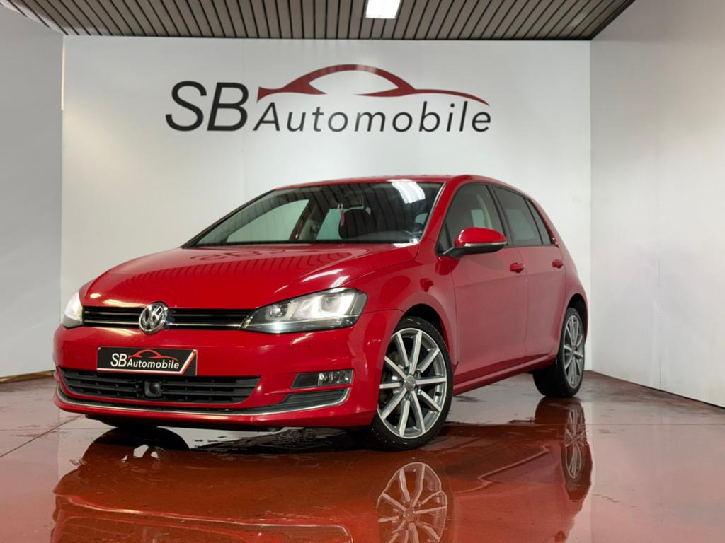 Volkswagen Golf 2.0 CR TDi DSG/MASSAGE/BI-XENON/GARANTIE, Autos, Rouge, Euro 5, Achat, 110 kW
