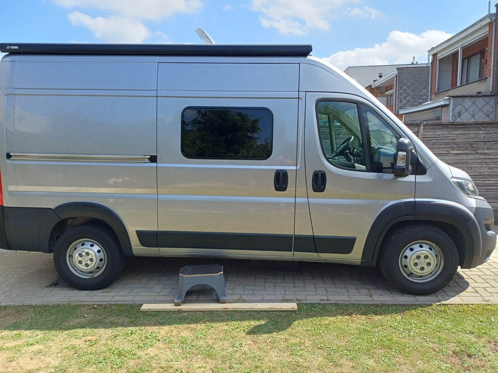 bus camper 34000klm met garantie  tot juni 2027, Caravans en Kamperen, Mobilhomes, Buscamper of Camperbus, Fiat, Handgeschakeld