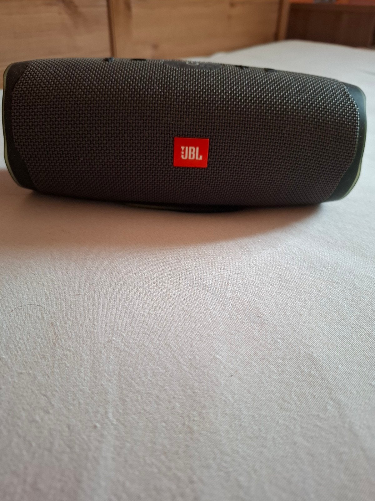 JBL Charge Essential 2 - Comme neuf - Un son puissant, Bluetooth, Enlèvement, JBL