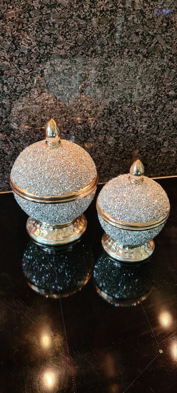 Decoratie, Ophalen