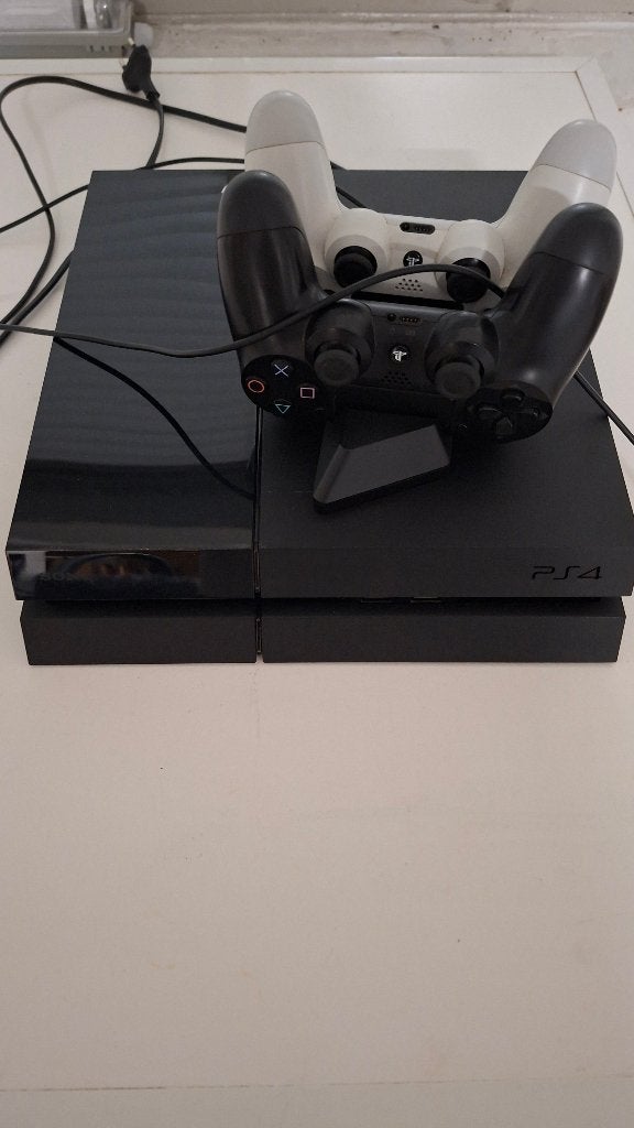 Playstation 4 met controlers en laadstation, Consoles de jeu & Jeux vidéo, Enlèvement, Comme neuf, Avec 2 manettes, Original