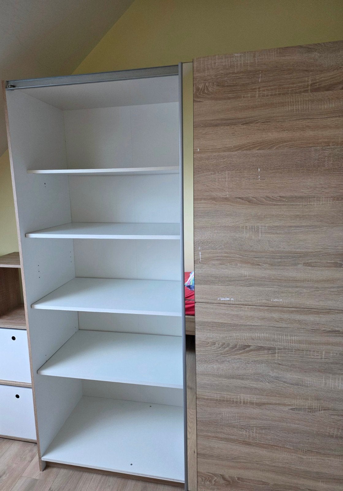 Armoire avec porte miroir, Avec porte(s), 150 à 200 cm, Utilisé, Autres essences de bois