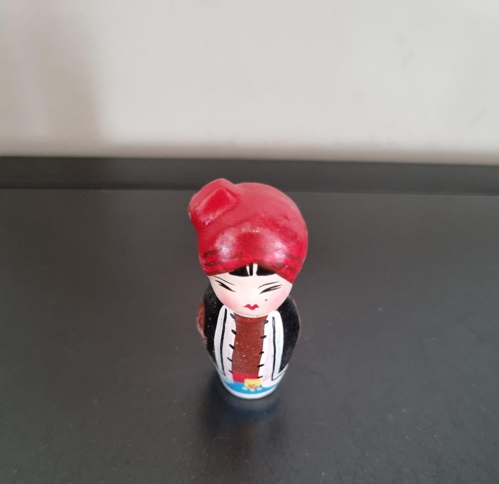 Vintage Chinees kleipoppetje, Antiek en Kunst, Verzenden