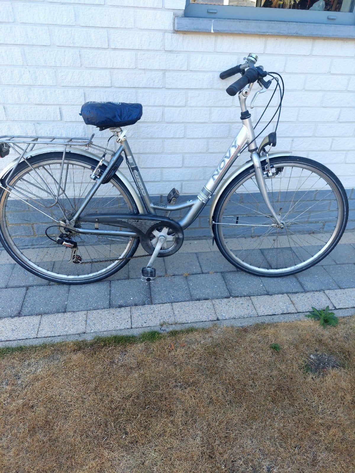 Damesfiets NOVY, Fietsen en Brommers, Ophalen, Versnellingen