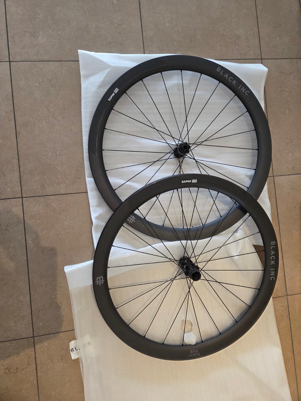Black Inc 45 carbon fietswielen, Ophalen of Verzenden, Carbon