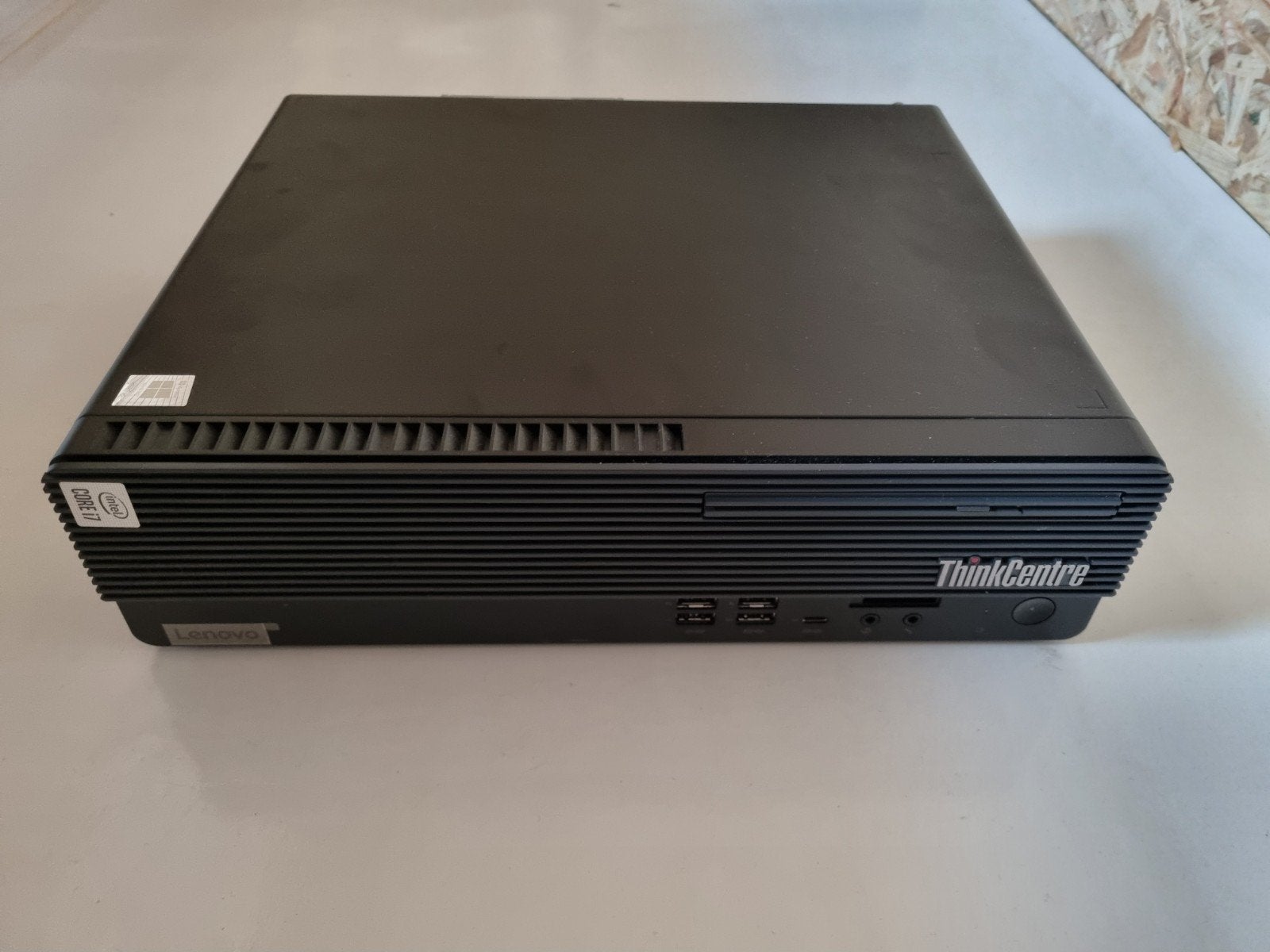 Lenovo Thincentre Desktop pc i7 CPU, Computers en Software, Ophalen of Verzenden, Zo goed als nieuw, SSD, 3 tot 4 Ghz
